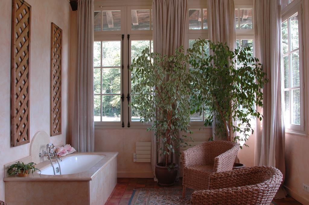 Chateau De La Verrerie Hotel Aubigny sur Nere Ruang foto