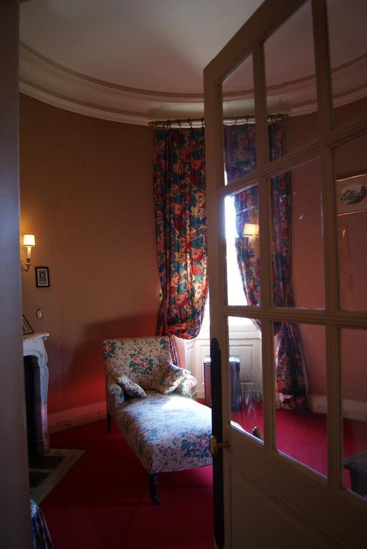 Chateau De La Verrerie Hotel Aubigny sur Nere Ruang foto