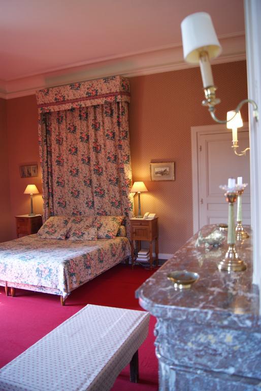 Chateau De La Verrerie Hotel Aubigny sur Nere Ruang foto